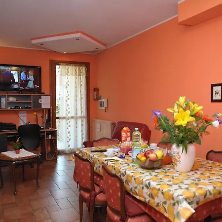B B Green Bed & Breakfast